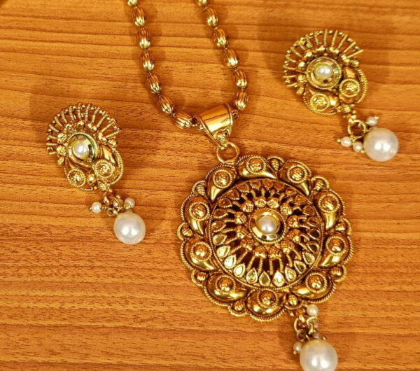 Gold Plated Pendant Set